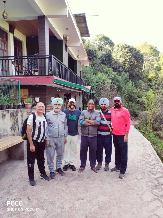 The Asgard Kasauli Bed and Breakfast Exterior foto